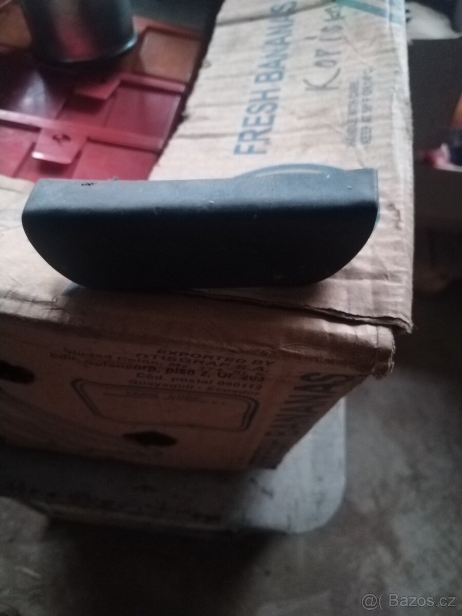 Díly ze škodovek(typ M, fávo, Felicie). - 3