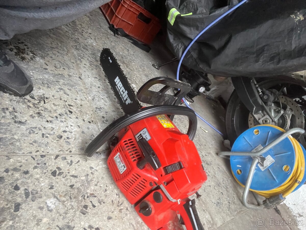 Motorová pila Hecht - 3