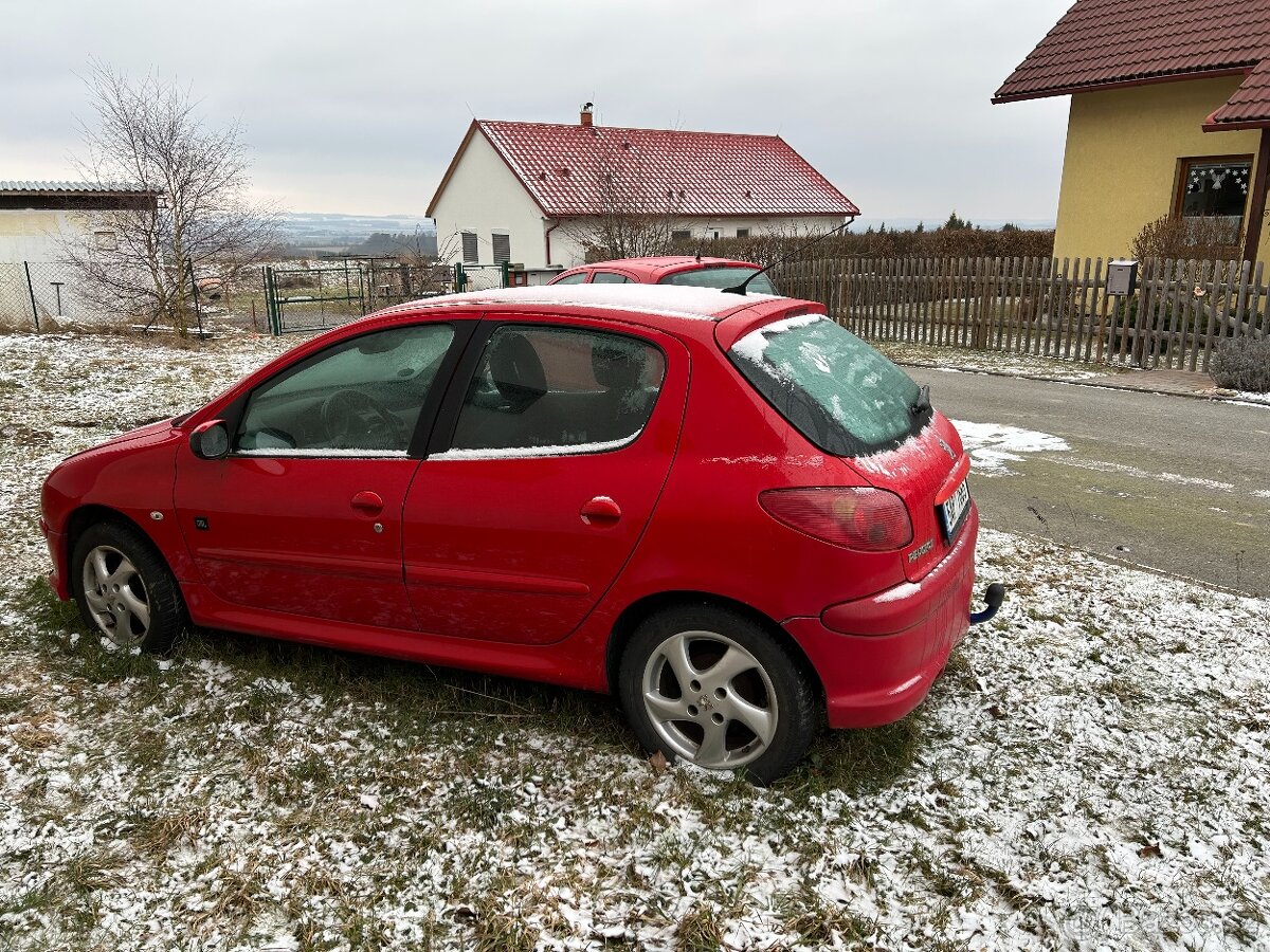 Prodám Peugeot 206, r. v. 2008 - 3