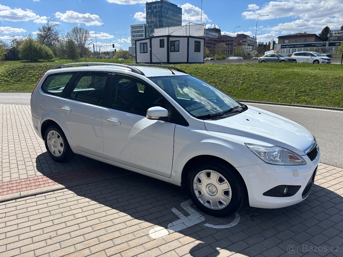 Ford Focus 1.6i 74kW - 3