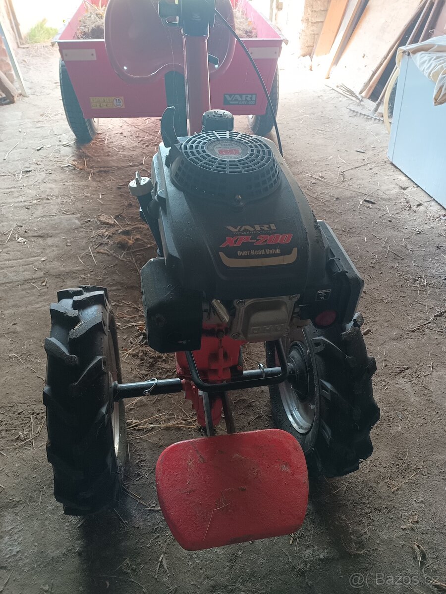 Malotraktor VARI - 3