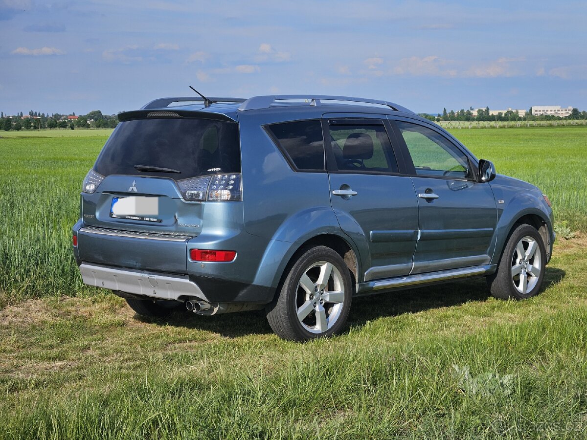 Mitsubishi Outlander 2.0, 123kW, 2007, AWD - 3