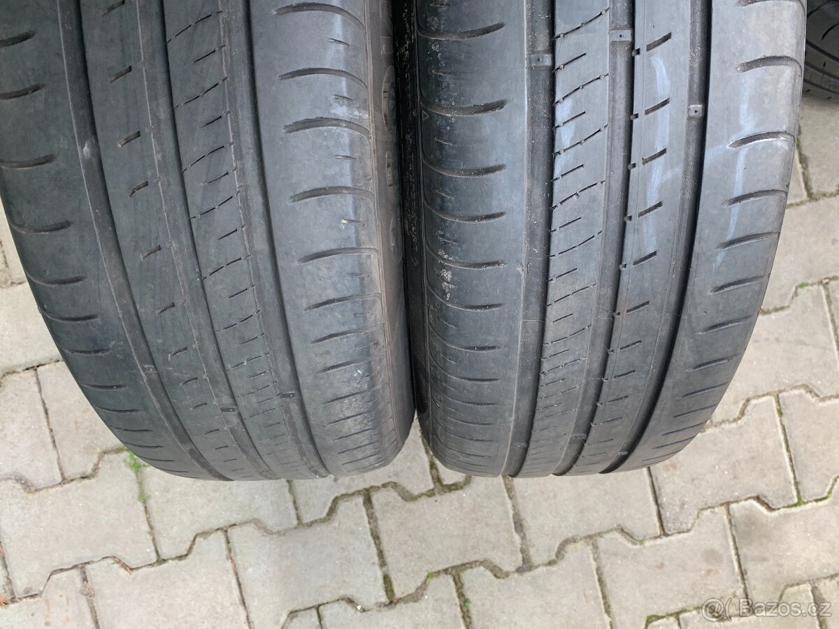 Hyundai 16" - 3