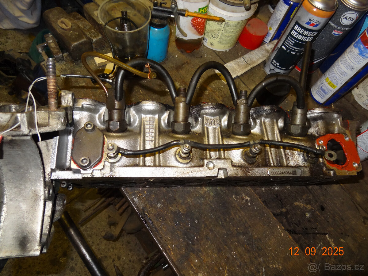 Hlava motoru 2.1 TD AMC908534 0 - 3