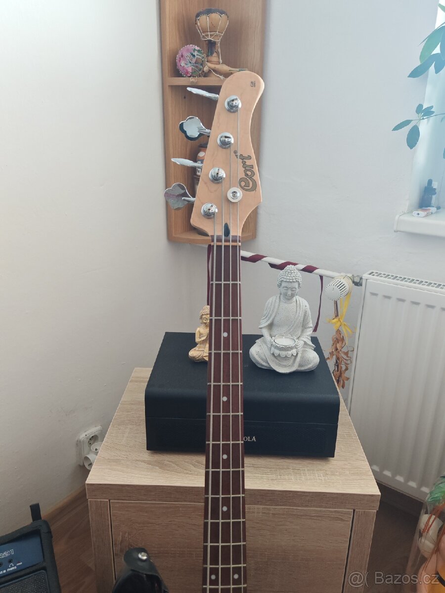 Prodám baskytaru Cort a zesilovač Laney - 3