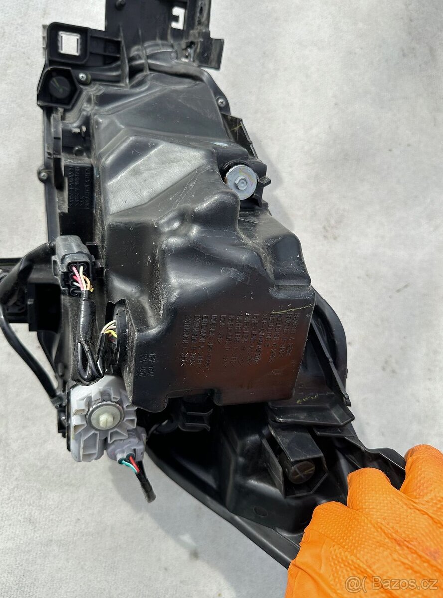 Mazda 2 DD, LED pravý přední světlomet - 3