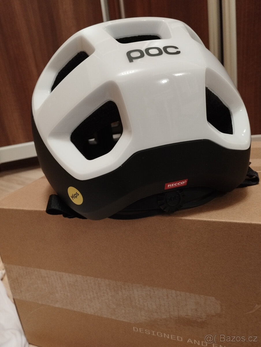 Nová helma POC Cularis MIPS M black/white - 3