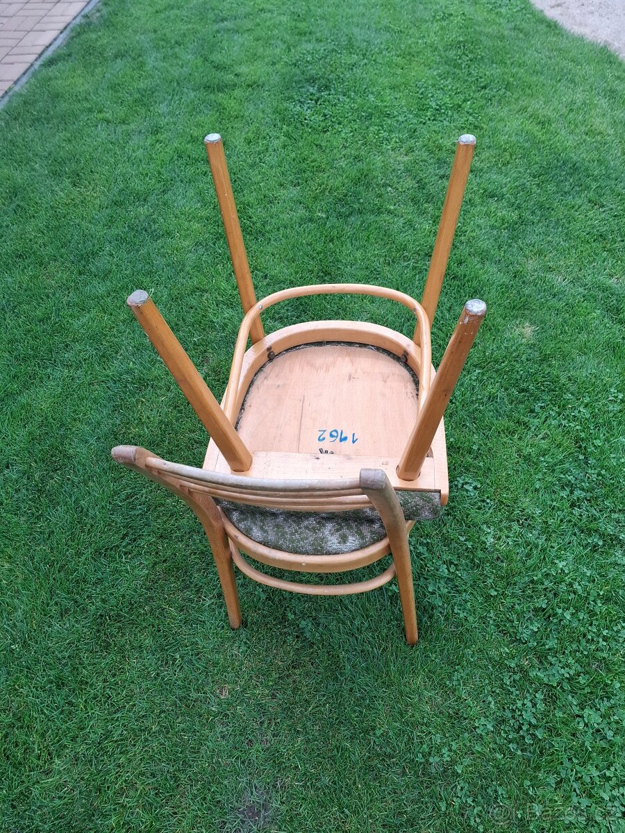 Židle - 3