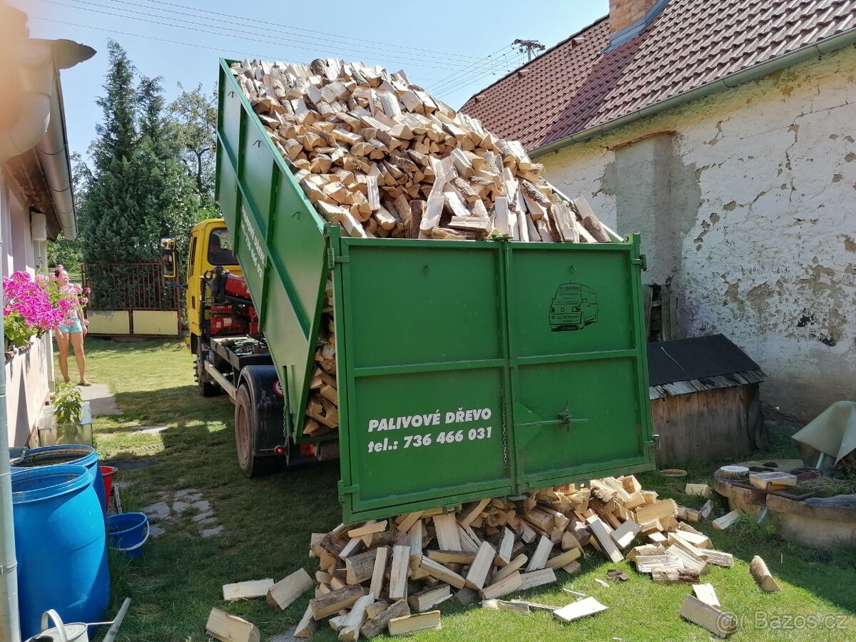 Suché palivové dřevo naštípané - 3