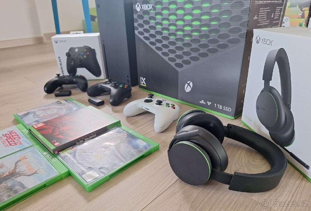 Prodám Xbox Series X - 3