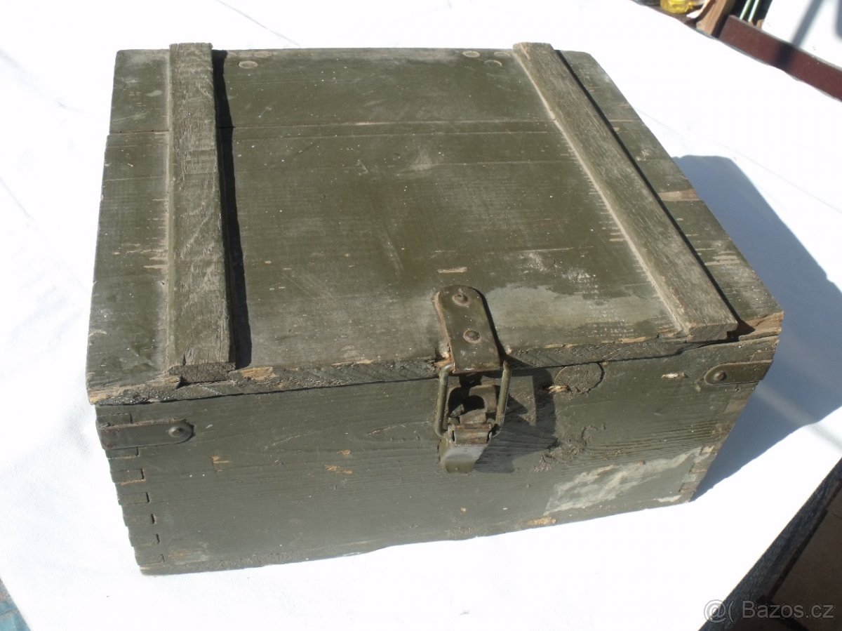 Muniční vojenská bedna vzor 35 . originál ČSR 1. republika - 3