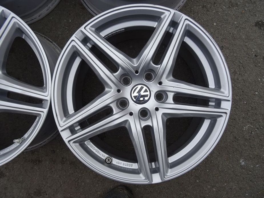 Alu disky Borbet na VW, Škoda 17", 5x112, ET 36, šíře 7,5J - 3