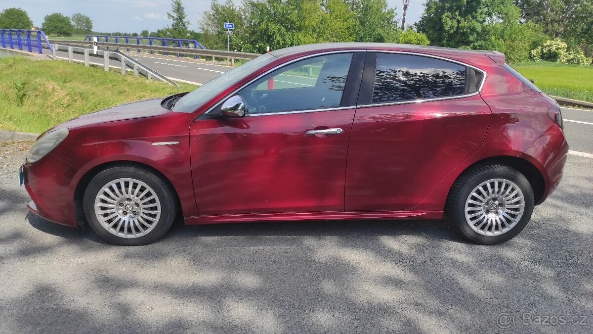 Alfa Romeo Gulietta 1,4 Turbo - 3