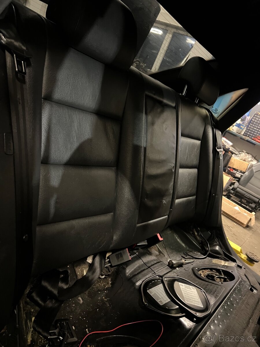 Sedačky a4 b6 - 3