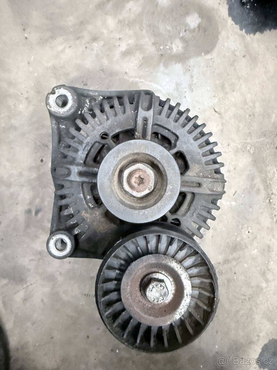 BMW e61 525d lci alternátor, starter - 3