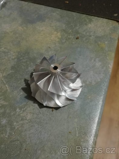 Prodám hybridní turbo 1.9 a 2.0 TDI 220/300hp - 3