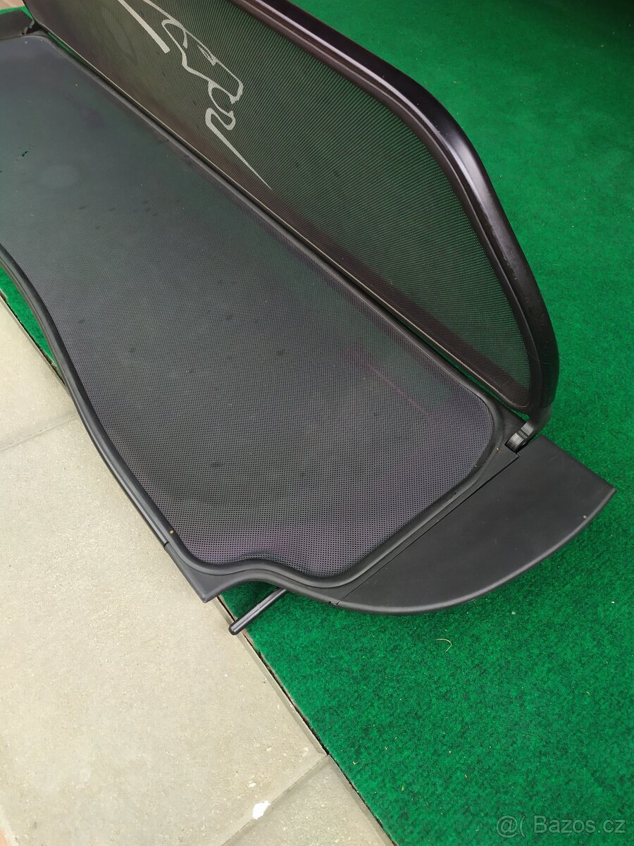 Větrná clona Peugeot 206cc RC lone - 3