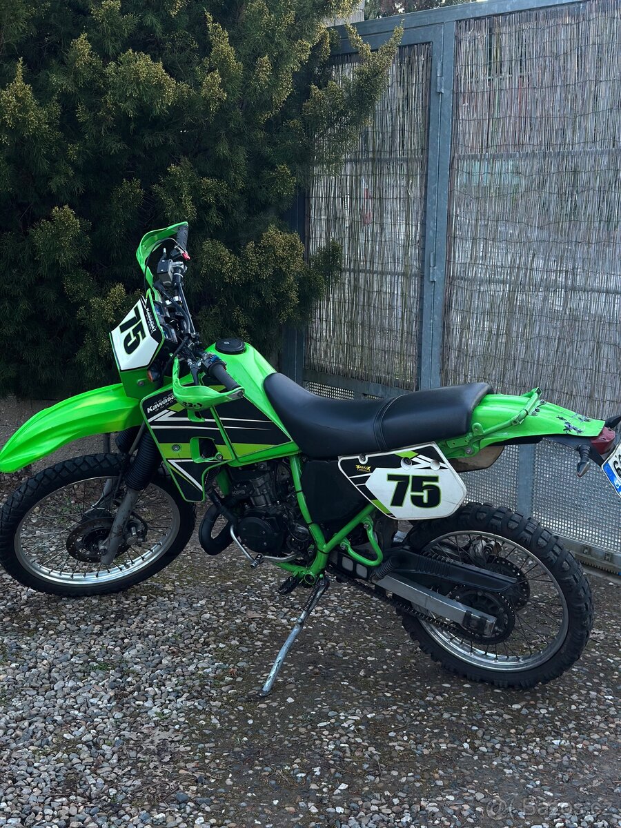 Kawasaki kmx 125 - 3