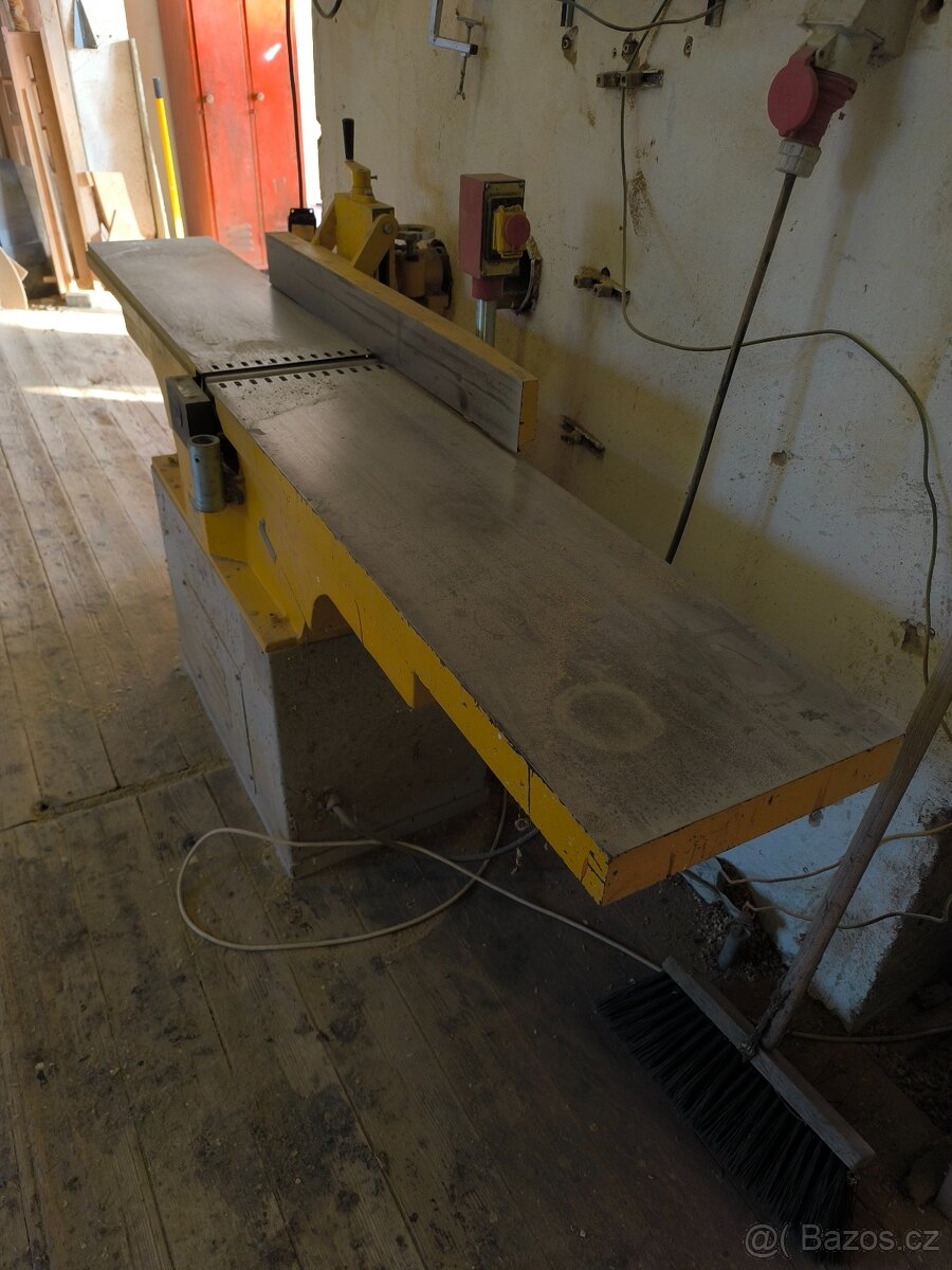 Hoblovka srovnávačka - 3