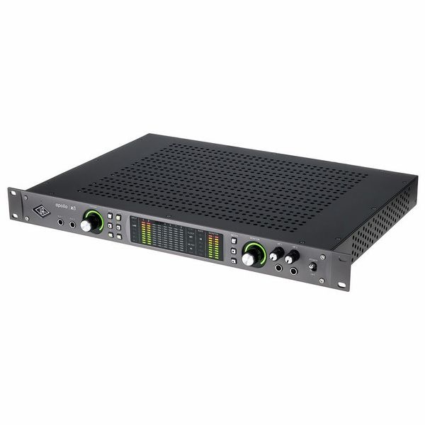 Universal Audio Apollo x8 - 3