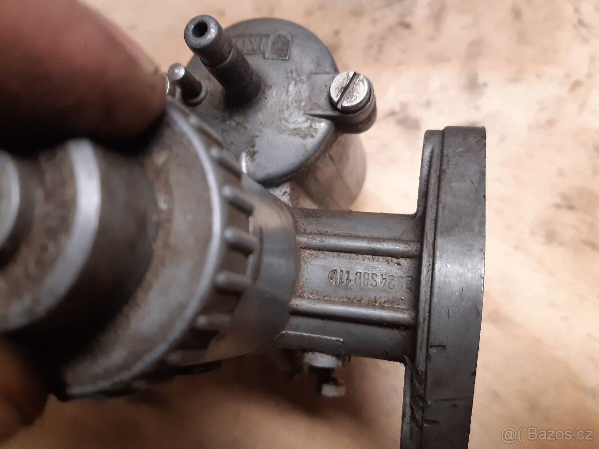 Různé karburátory - 3