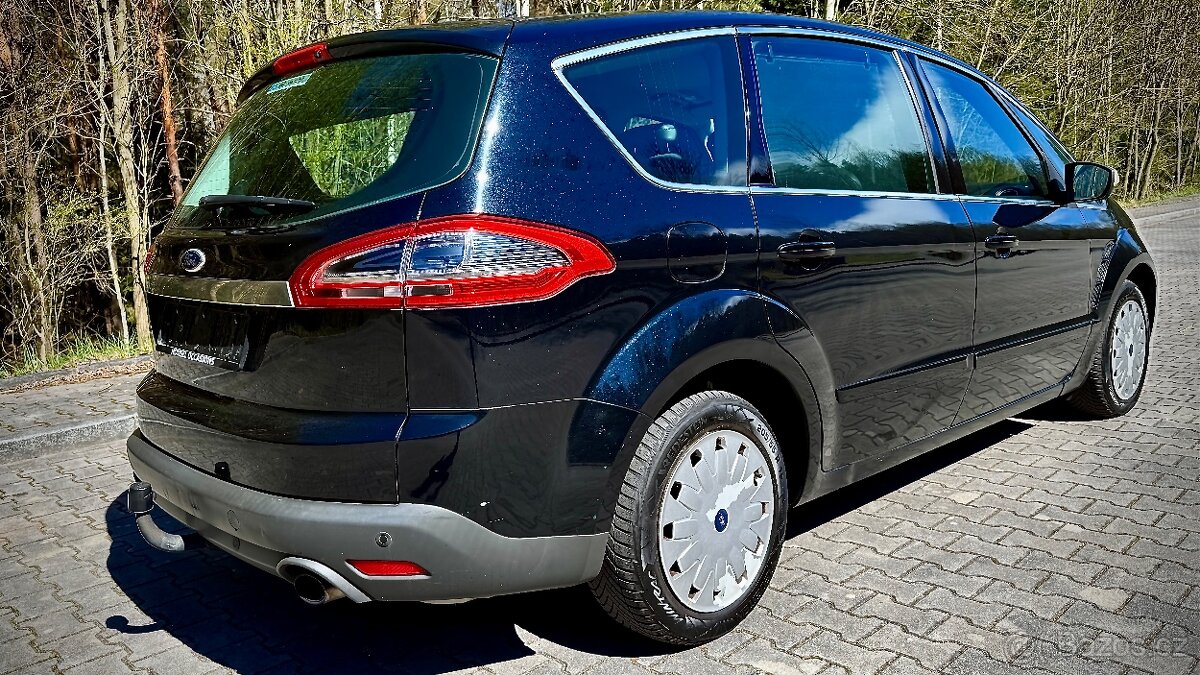 Ford S-Max 2.0 benzin 2011 automat 7mistny - 3