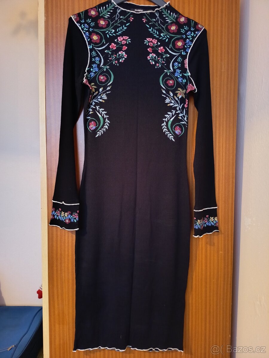 Nové šaty Desigual - 3