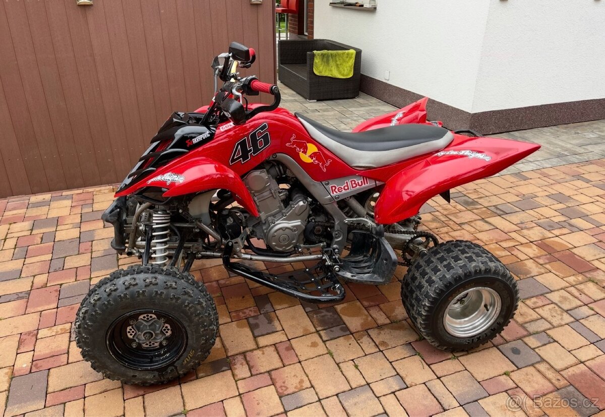 Čtyřkolka Yamaha raptor 700r s SPZ