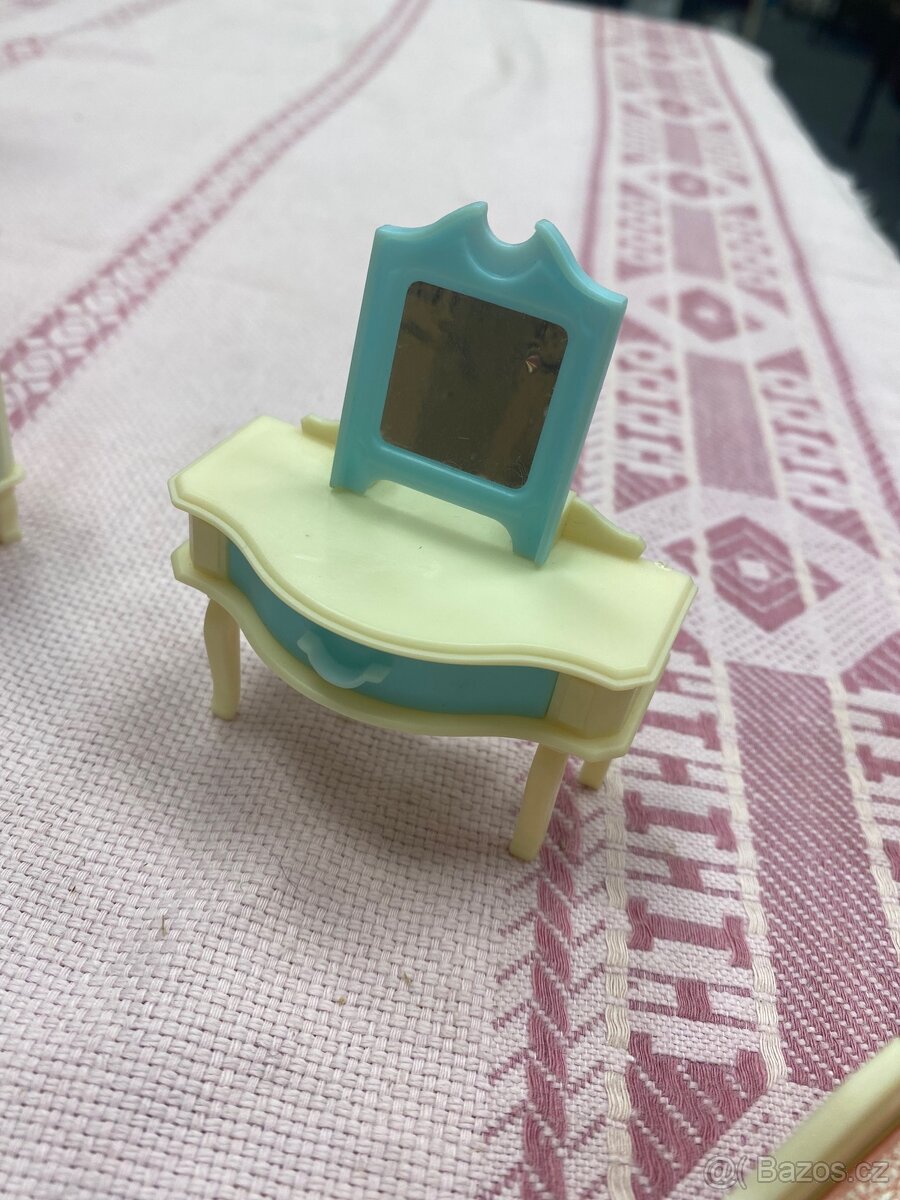 Nábytek pro panenky - 3