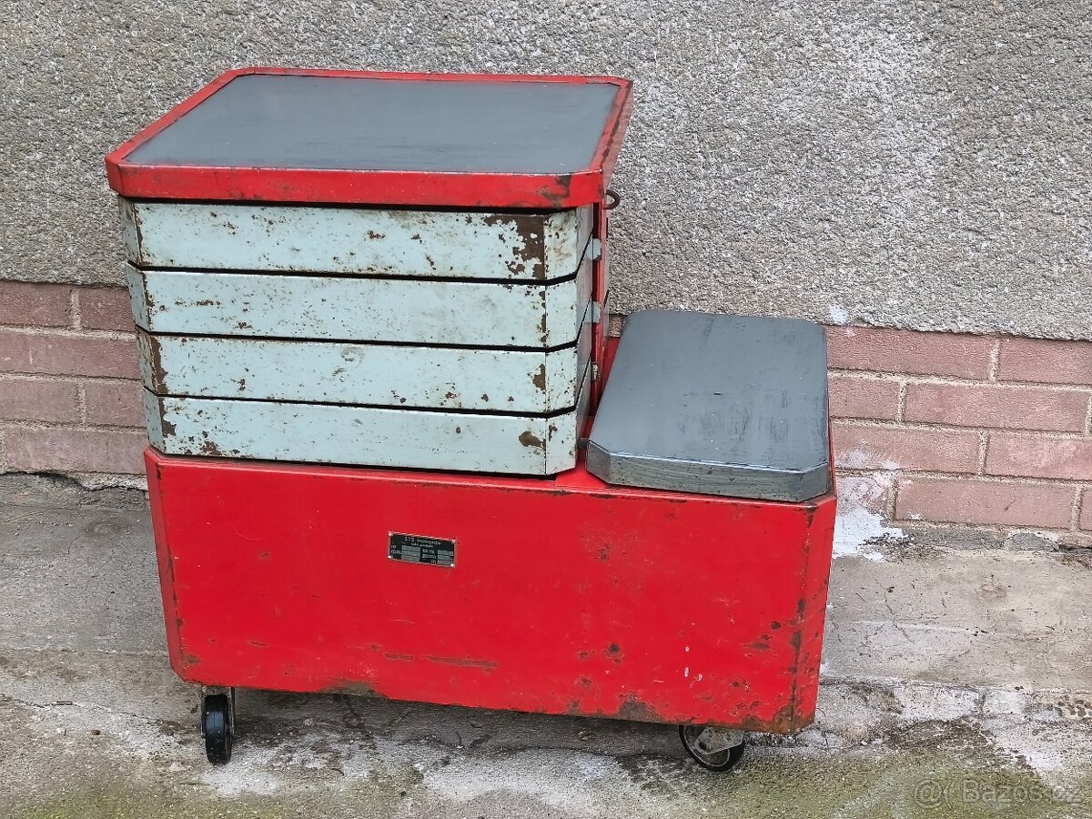 Prodám robustní dílenský vozík na nářadí. - 3