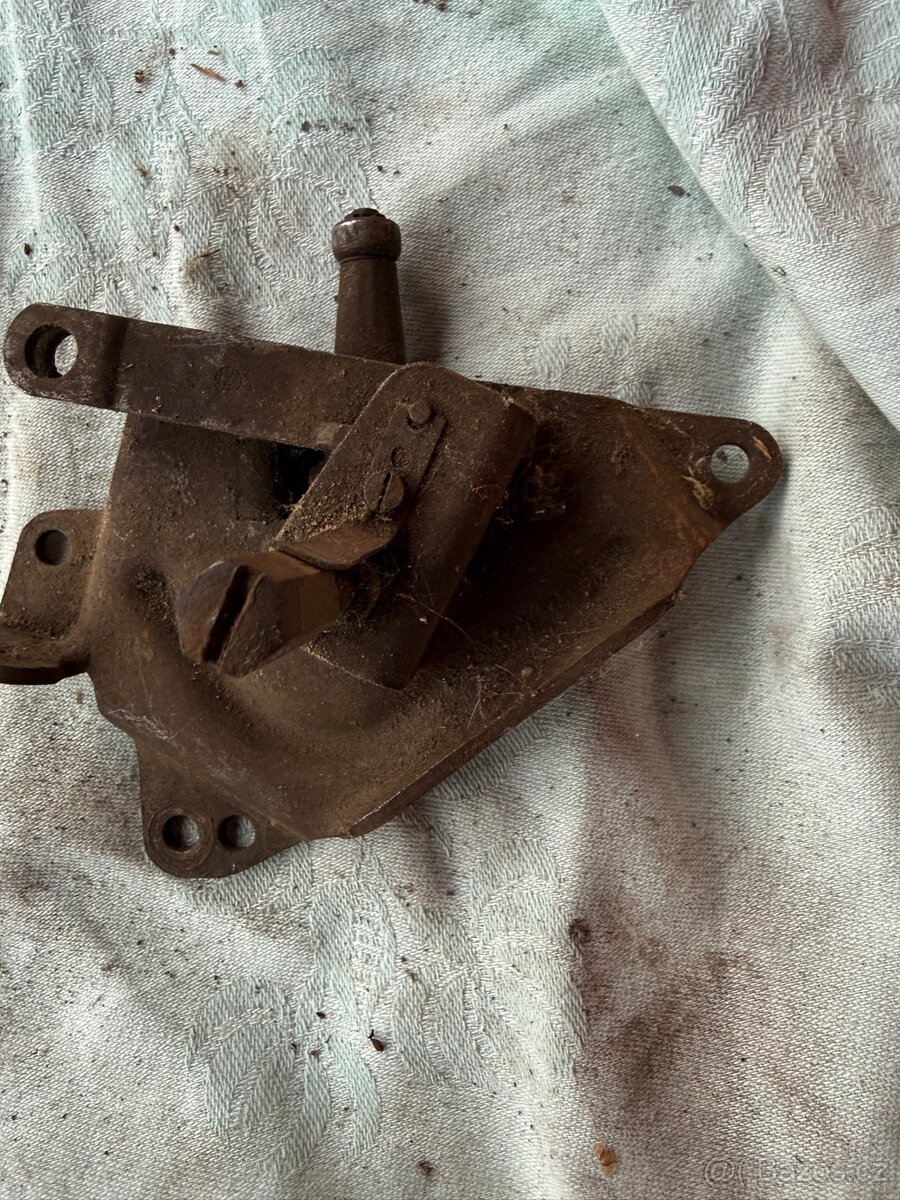 Jawa Čz 125/175 - poloautomat spojky - 3