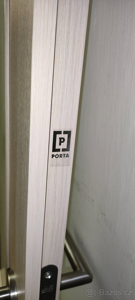 Interiérové dveře 80L s kováním - 3