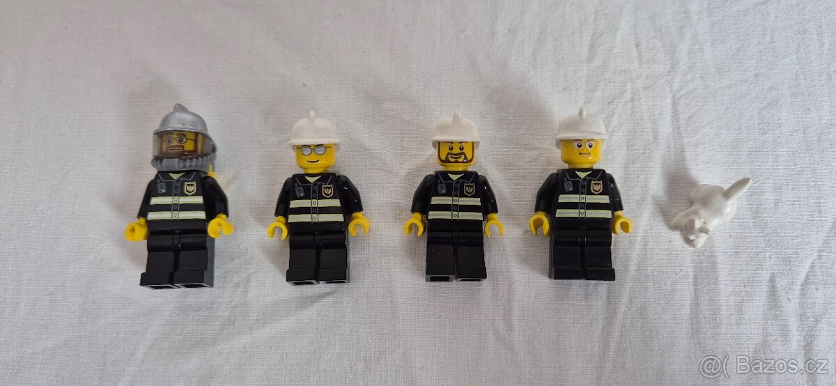 LEGO City 7208 Hasičská stanice - 3