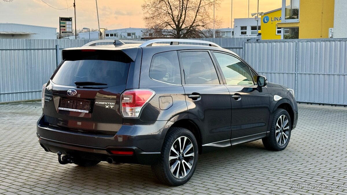 Subaru Forester XT//2.0//177kW//BENZÍN//4x4//EXECUTIVE//AWD/ - 3