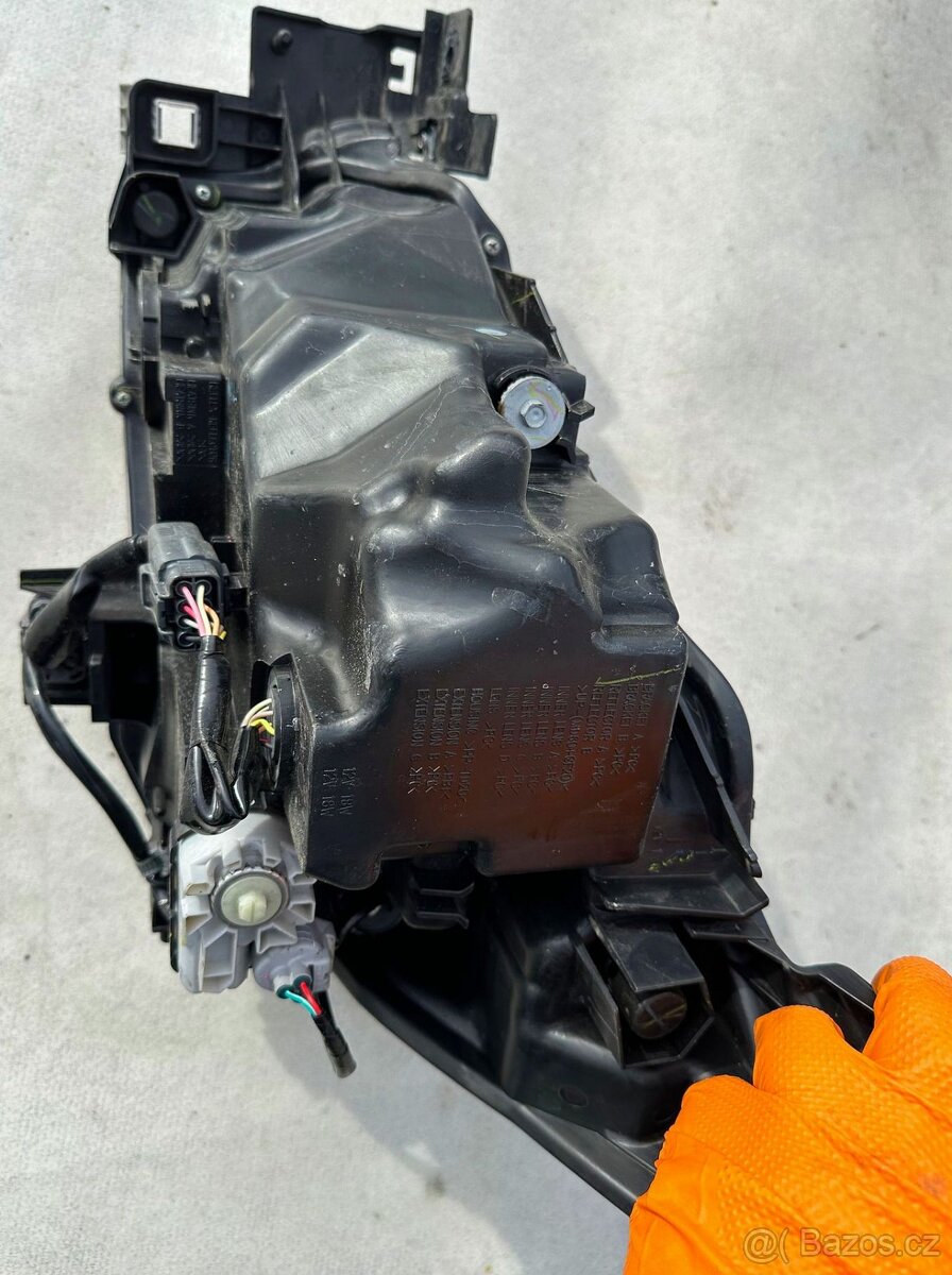 Mazda 2 DD, LED pravý přední světlomet - 3