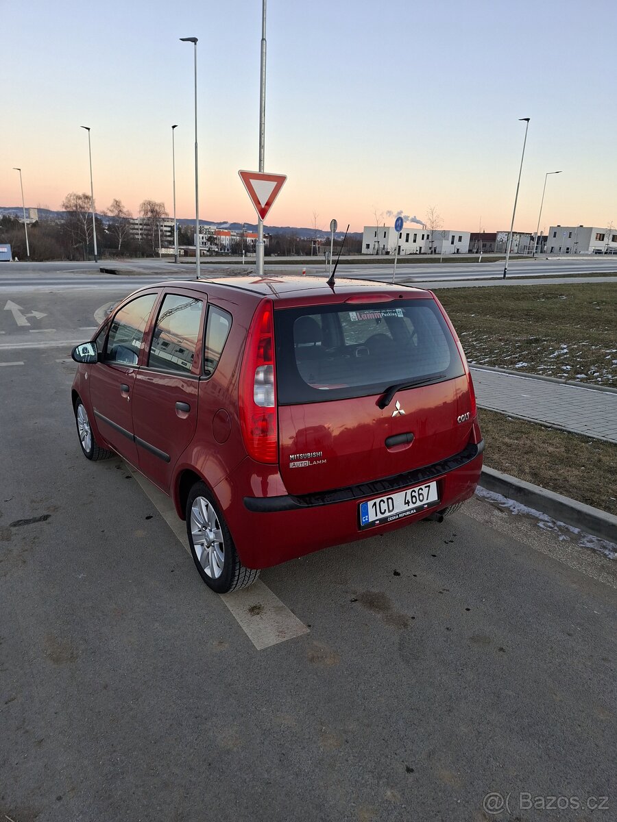 Mitsubishi colt - 3