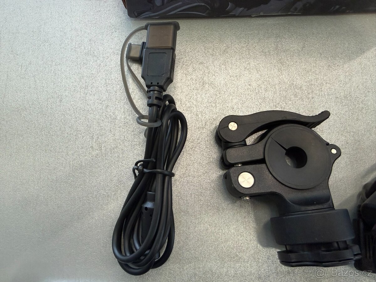 Interphone displej RIDESYNC - 3