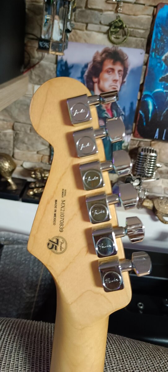 Fender Player Stratocaster Floyd Rose HSS MN, Polar White - 3