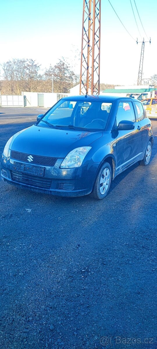 Suzuki Swift 1.3 - 3