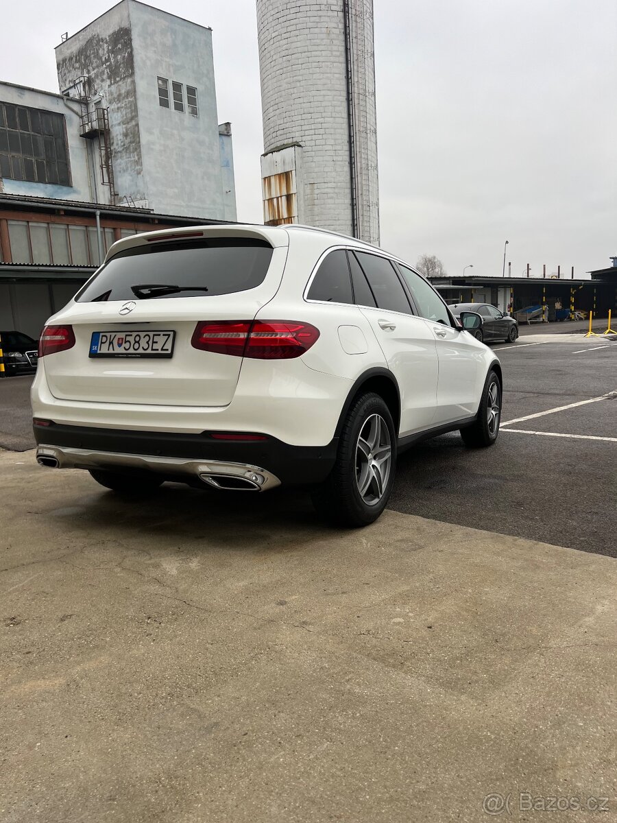 Mercedes-Benz GLC SUV 220d 4MATIC A/T - 3