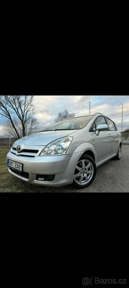 Toyota Corolla Verso D4D 2.2 tdi 2007 - 3