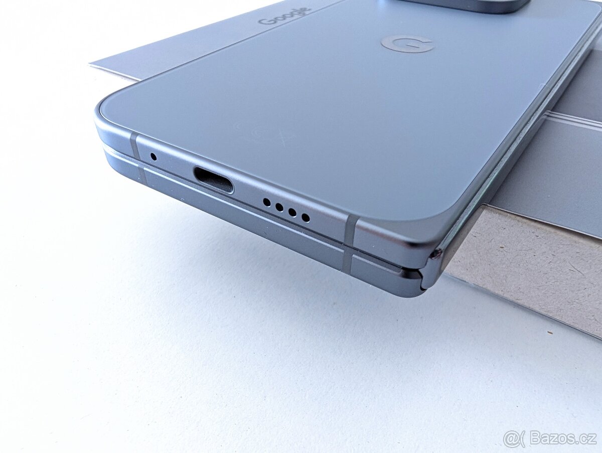 NOVÝ Google Pixel 10 PRO Fold + Pixel Case - 3