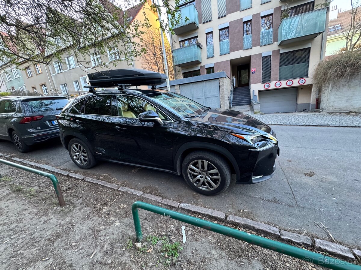 Lexus NX 300h - 3