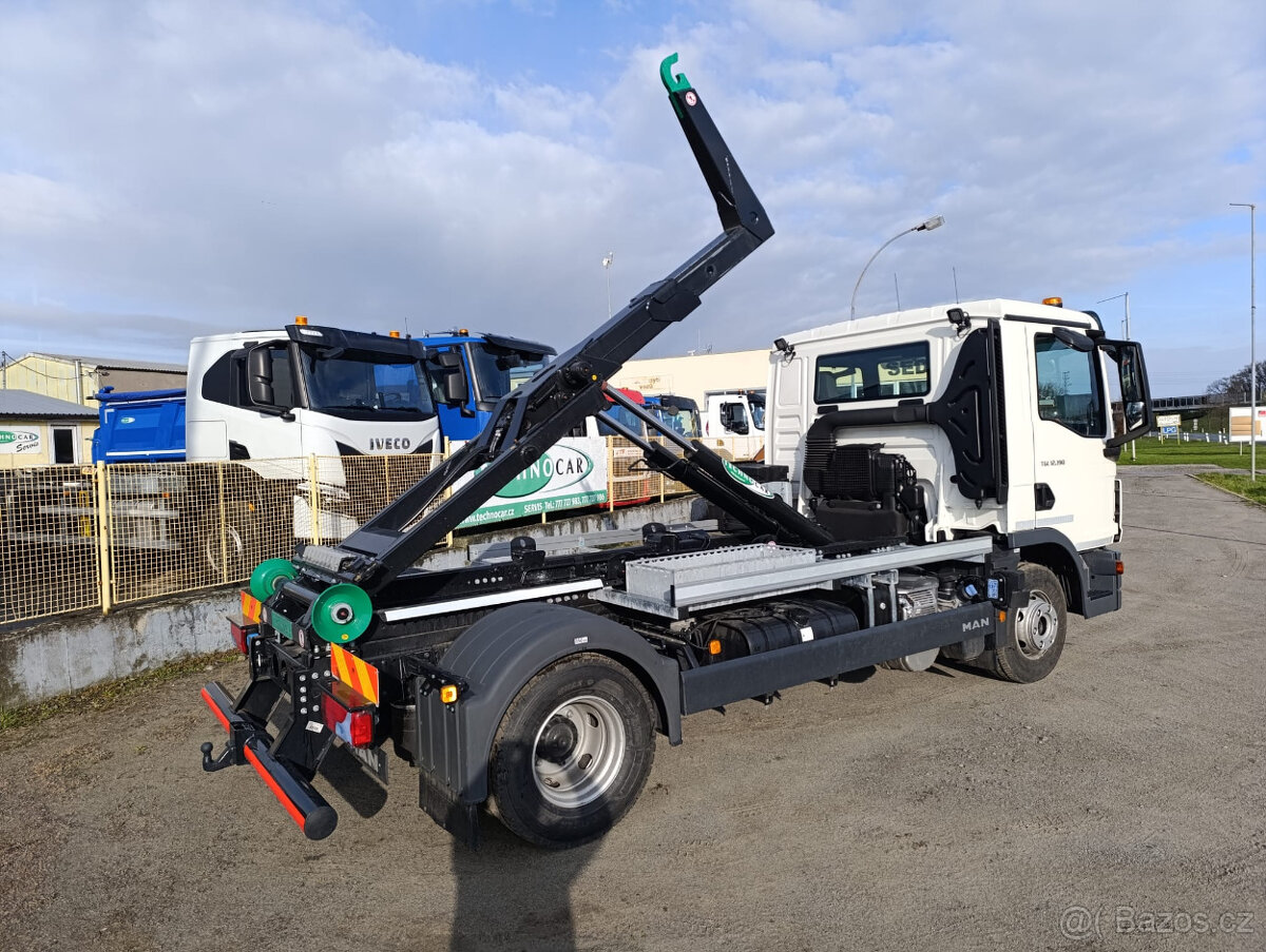 MAN TGL 12.190 4x2 BL hákový nosič kontejnerů TECHNOCAR - 3