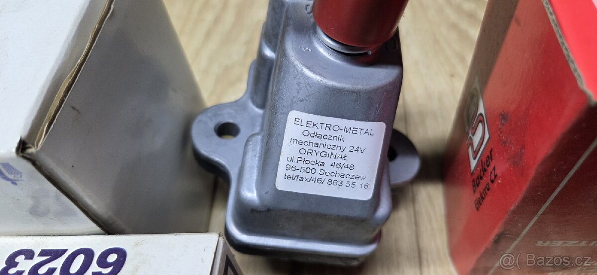 Bateriový odpojovač - 3