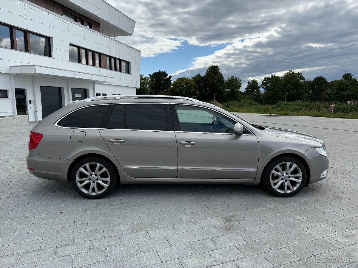 Škoda Superb 2012, DSG, Max vybava(Vymena Superb3, PassatB8) - 3