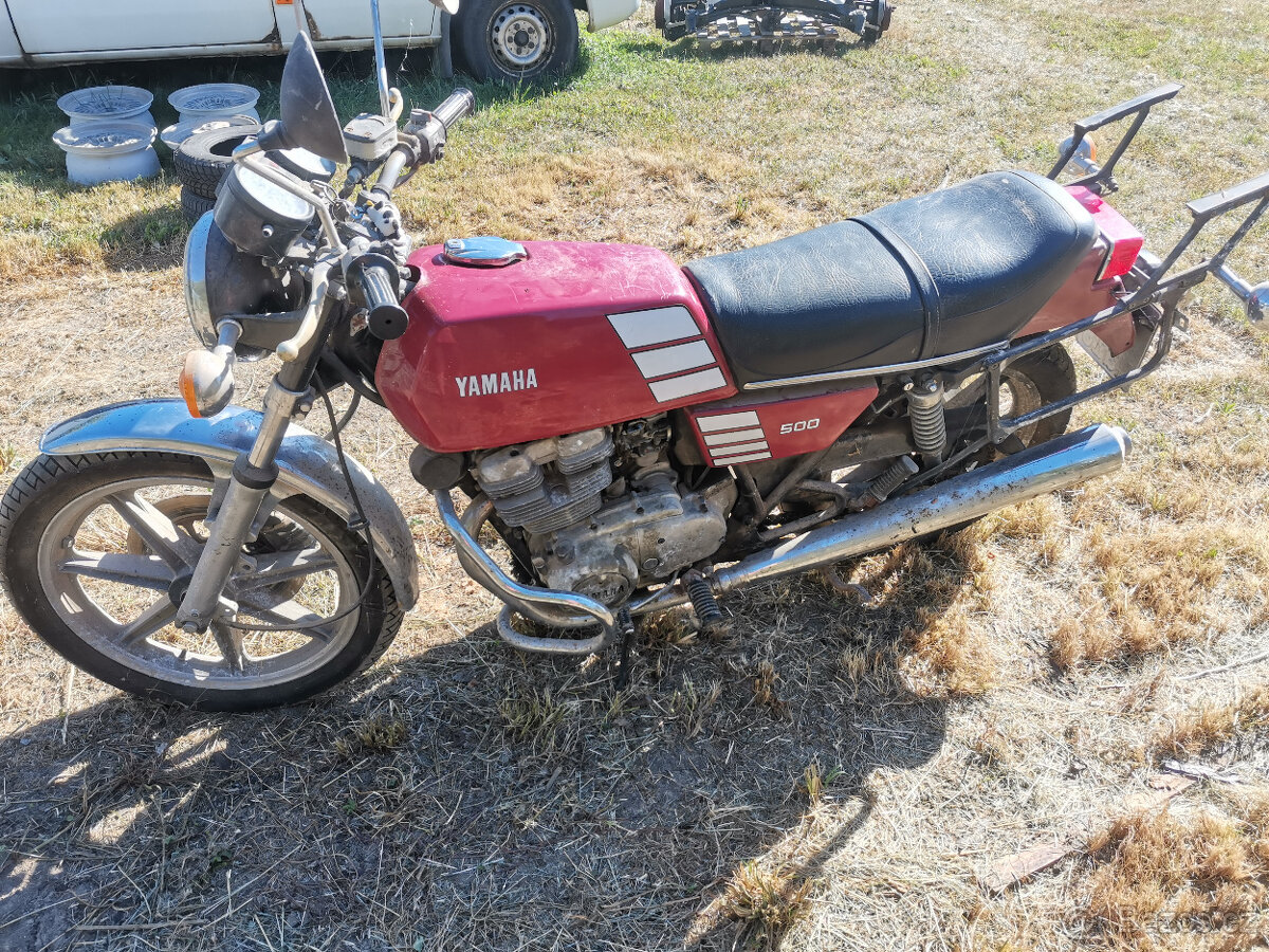 Yamaha XS500 1976 - 3