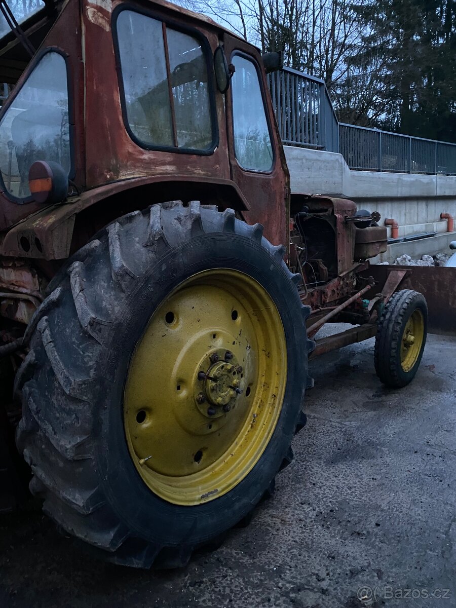 Belarus/traktor bagr - 3