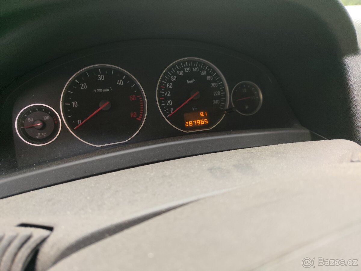 Opel Vectra - 3