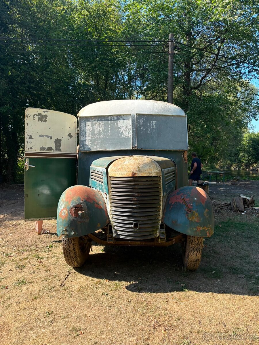 Autobus Praga RN - 3